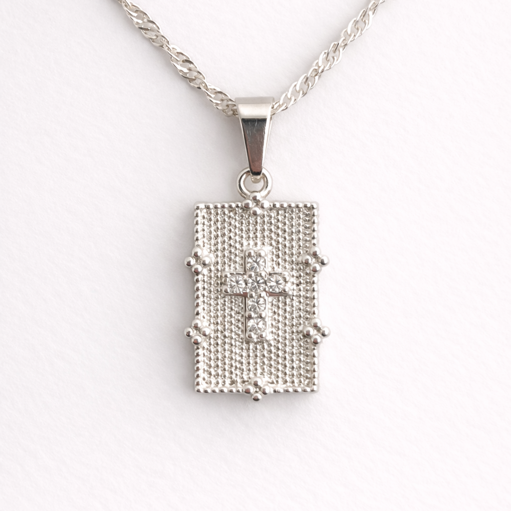 Collar medalla de cruz